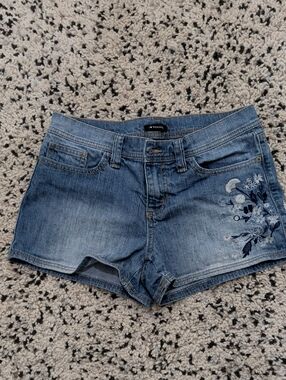 Denim Embroidered Women's Shorts - Blue‎ Size 4